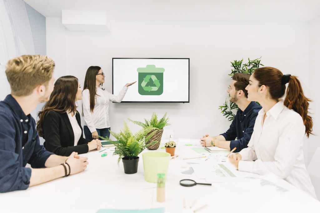 รับทำพรีเซนเทชั่น PowerPoint